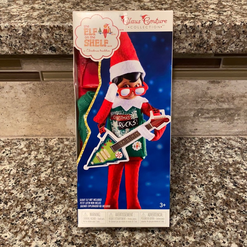 The Elf on the Shelf Christmas outfit for the elf.